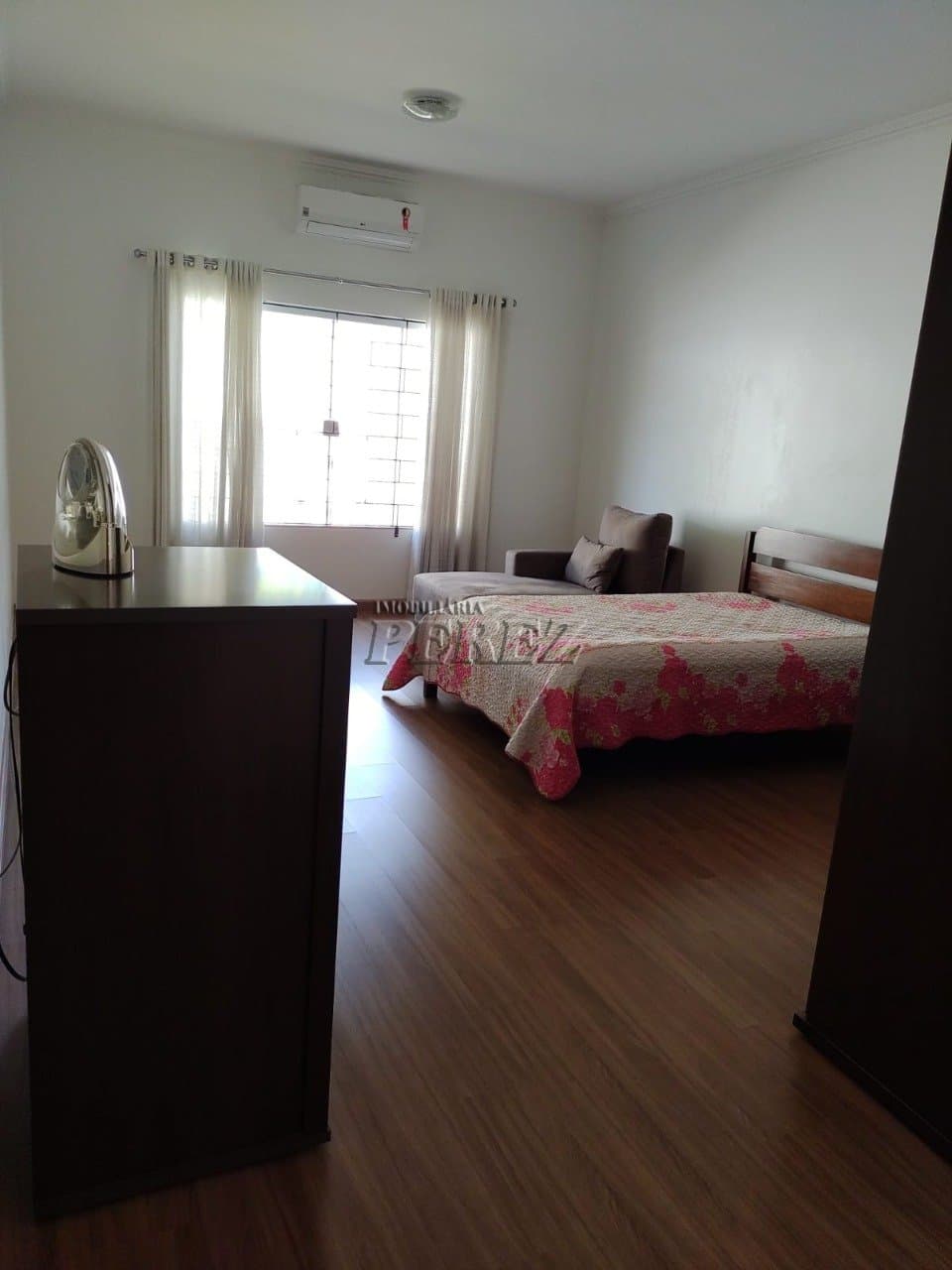 Casa à venda com 3 Dormitórios e 2 Suítes à Venda na Zona Sul de Londrina - Foto 5