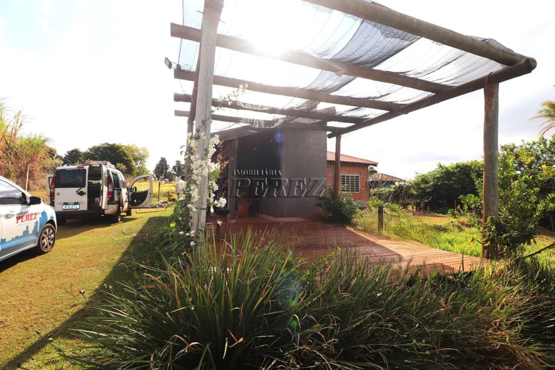 Chácara à venda de 2.500m² com Casa de 3 Dormitórios no Itaúna - Londrina - Foto 15