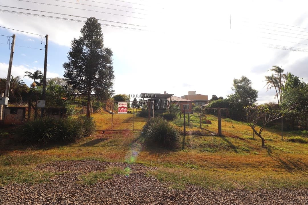 Chácara à venda de 2.500m² com Casa de 3 Dormitórios no Itaúna - Londrina - Foto 19