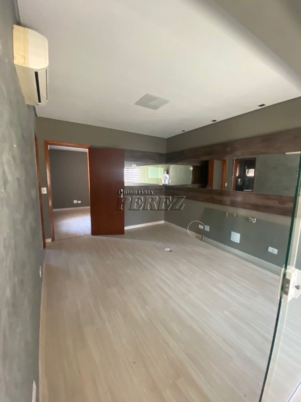 Sala Comercial à Venda no Volnix Plaza - 62m² no Centro de Londrina - Foto 5