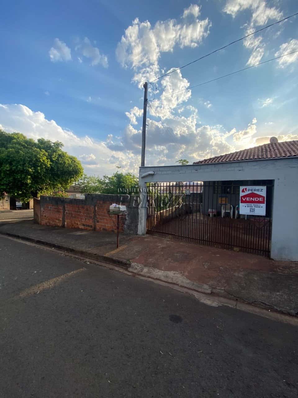 Casa à venda na região norte de Londrina, Conjunto do Café — foto principal