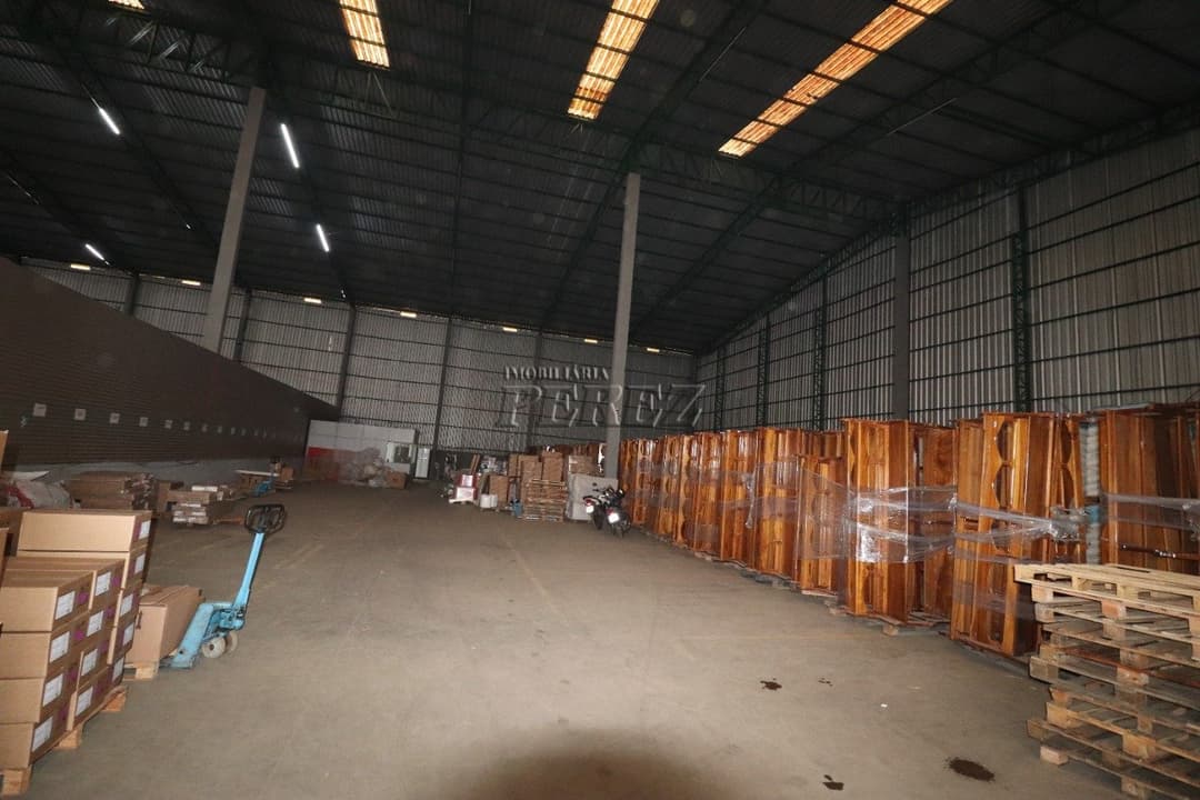 Barracão com doca e pátio em condomínio fechado para alugar na vila Yara, região central de Londrina - Foto 11