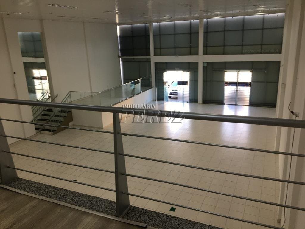 Imóvel comercial para alugar na Av. Maringá em Londrina. - Foto 15