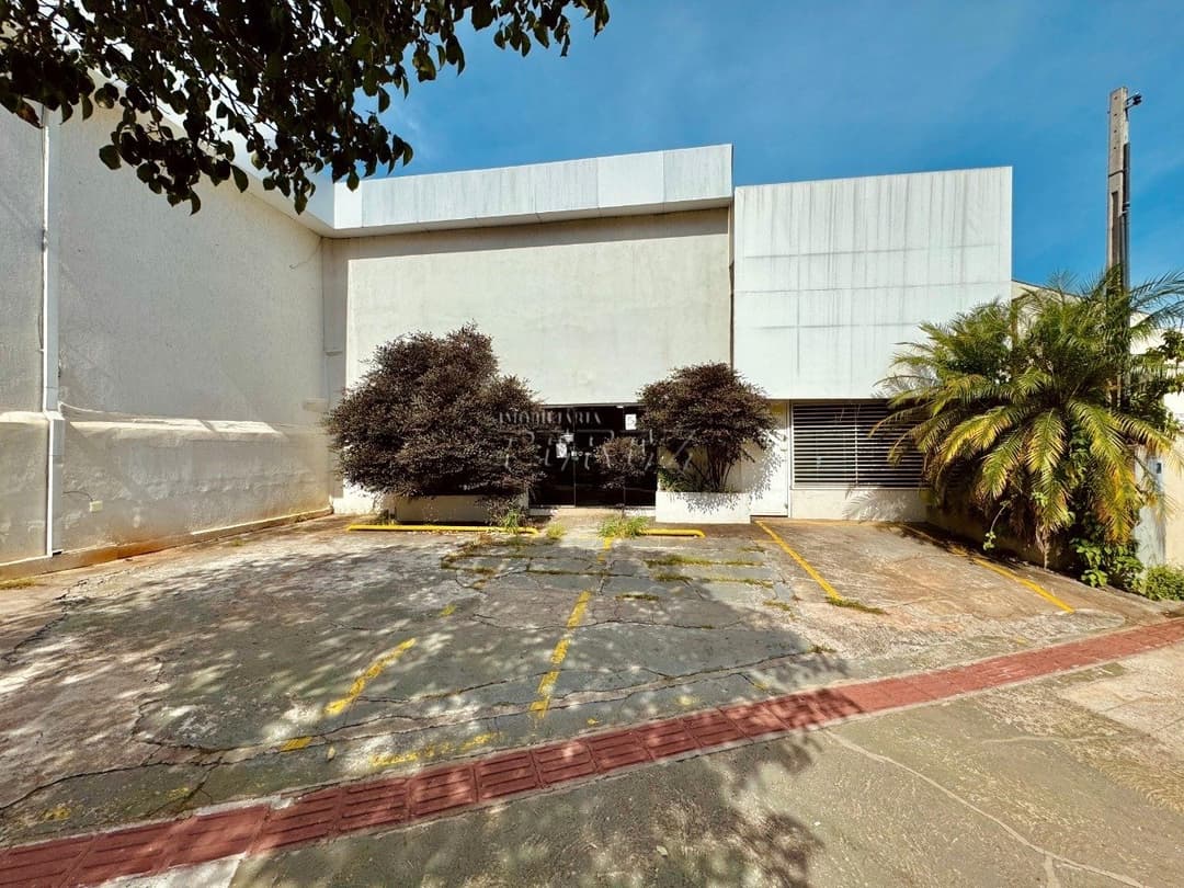 Imóvel comercial para alugar na Vila Ipiranga, centro de Londrina - Foto 0