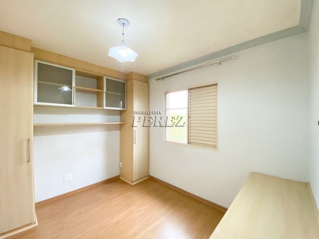 Apartamento à venda de 3 Dormitórios com Vaga de Garagem à Venda em Londrina - Foto 10