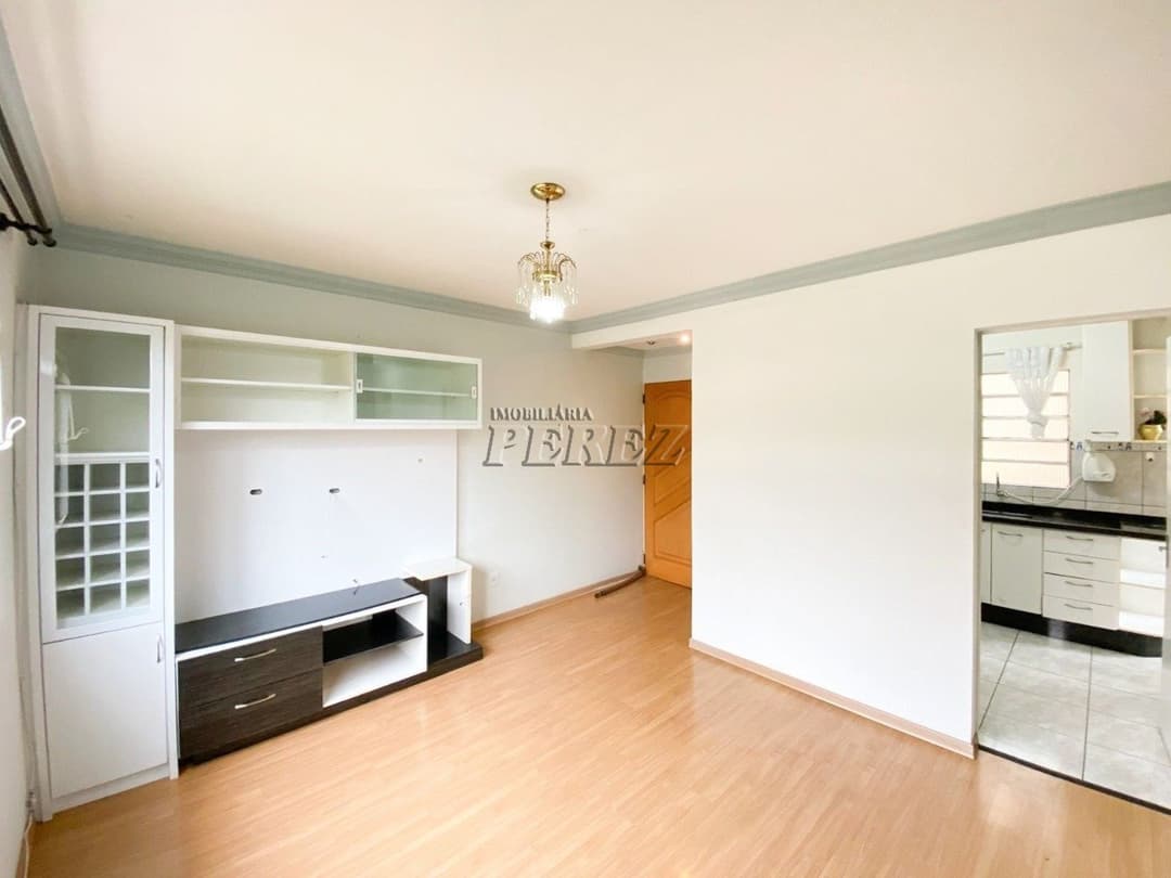 Apartamento à venda de 3 Dormitórios com Vaga de Garagem à Venda em Londrina - Foto 3