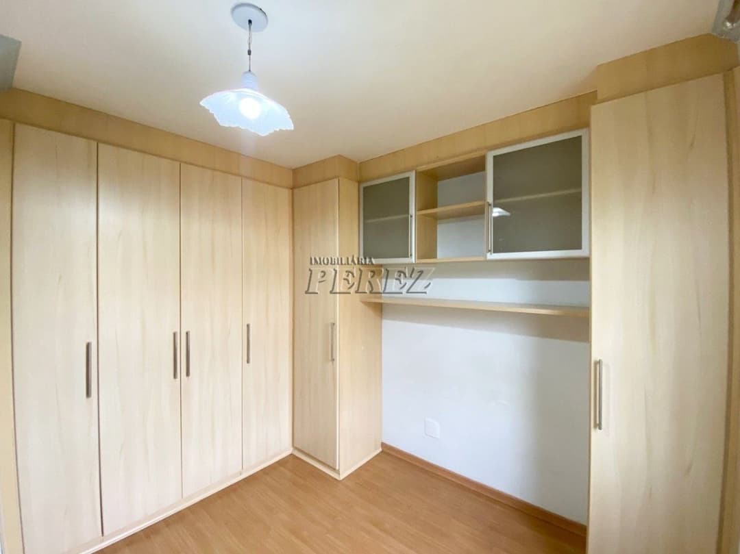 Apartamento à venda de 3 Dormitórios com Vaga de Garagem à Venda em Londrina - Foto 11