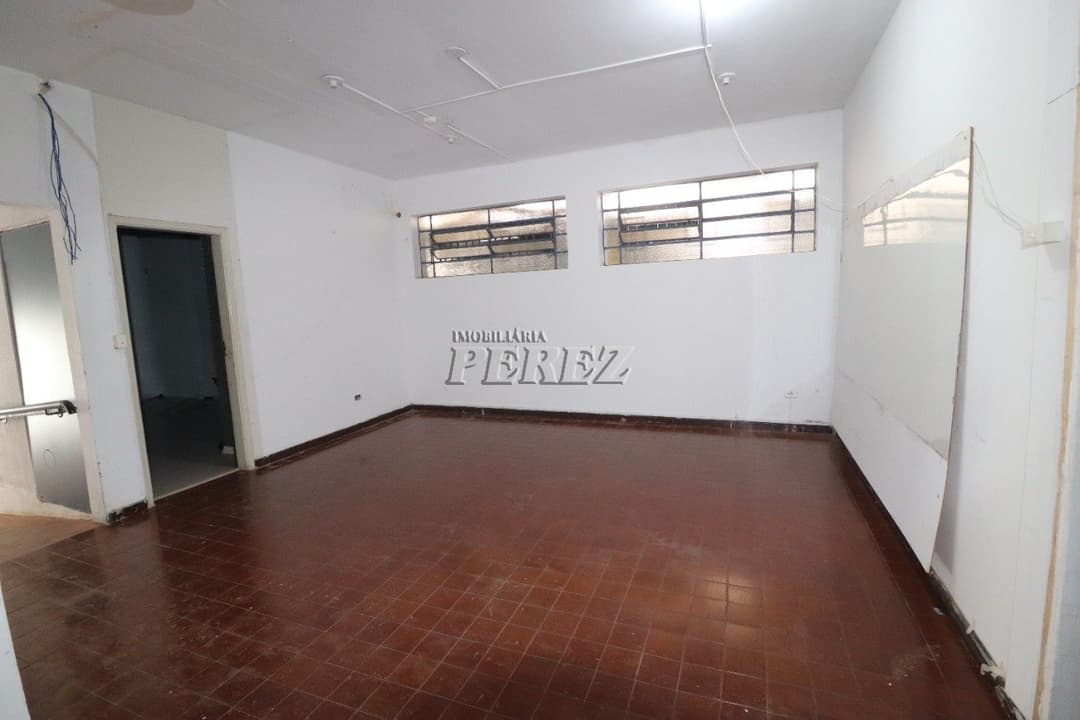 Imóvel comercial para alugar na Rua Montese no centro de Londrina - Foto 5