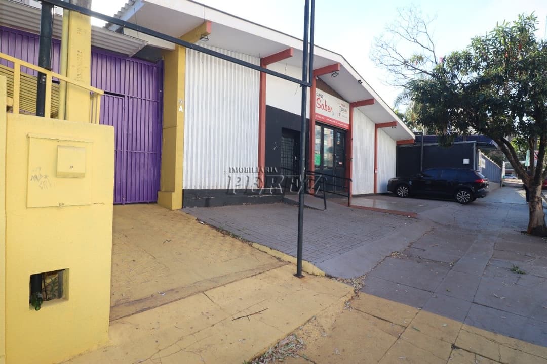 Imóvel comercial para alugar na Rua Montese no centro de Londrina - Foto 27