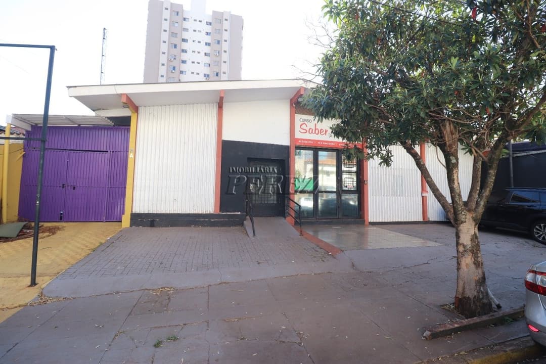 Imóvel comercial para alugar na Rua Montese no centro de Londrina - Foto 28