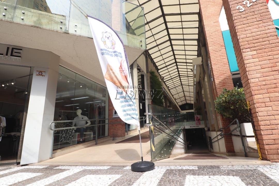 Sala para alugar no Centro Comercial Pateo Jardins no centro de Londrina - Foto 1