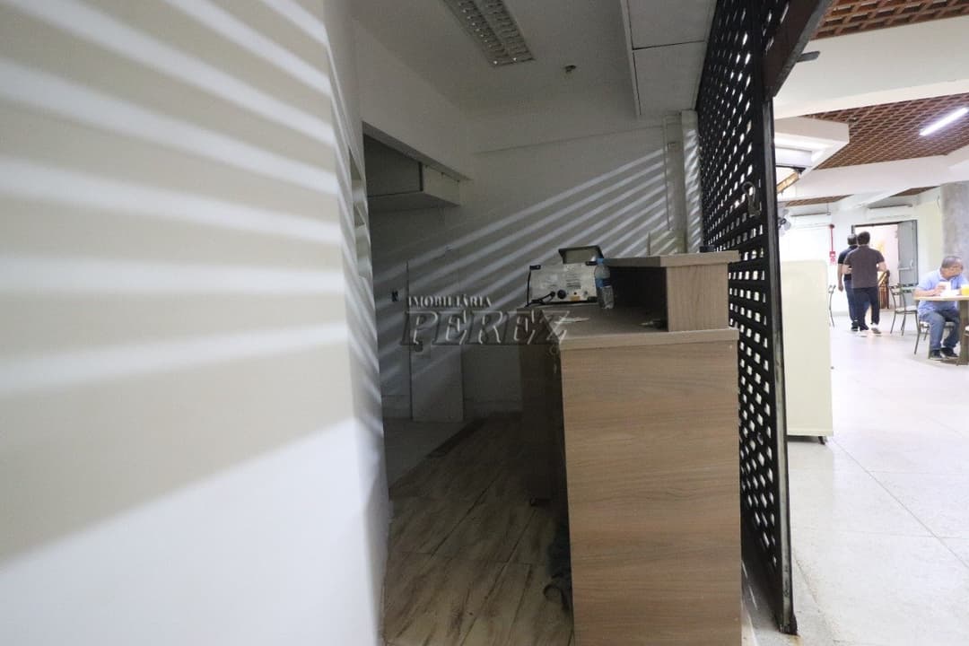 Sala para alugar no Centro Comercial Pateo Jardins no centro de Londrina - Foto 4