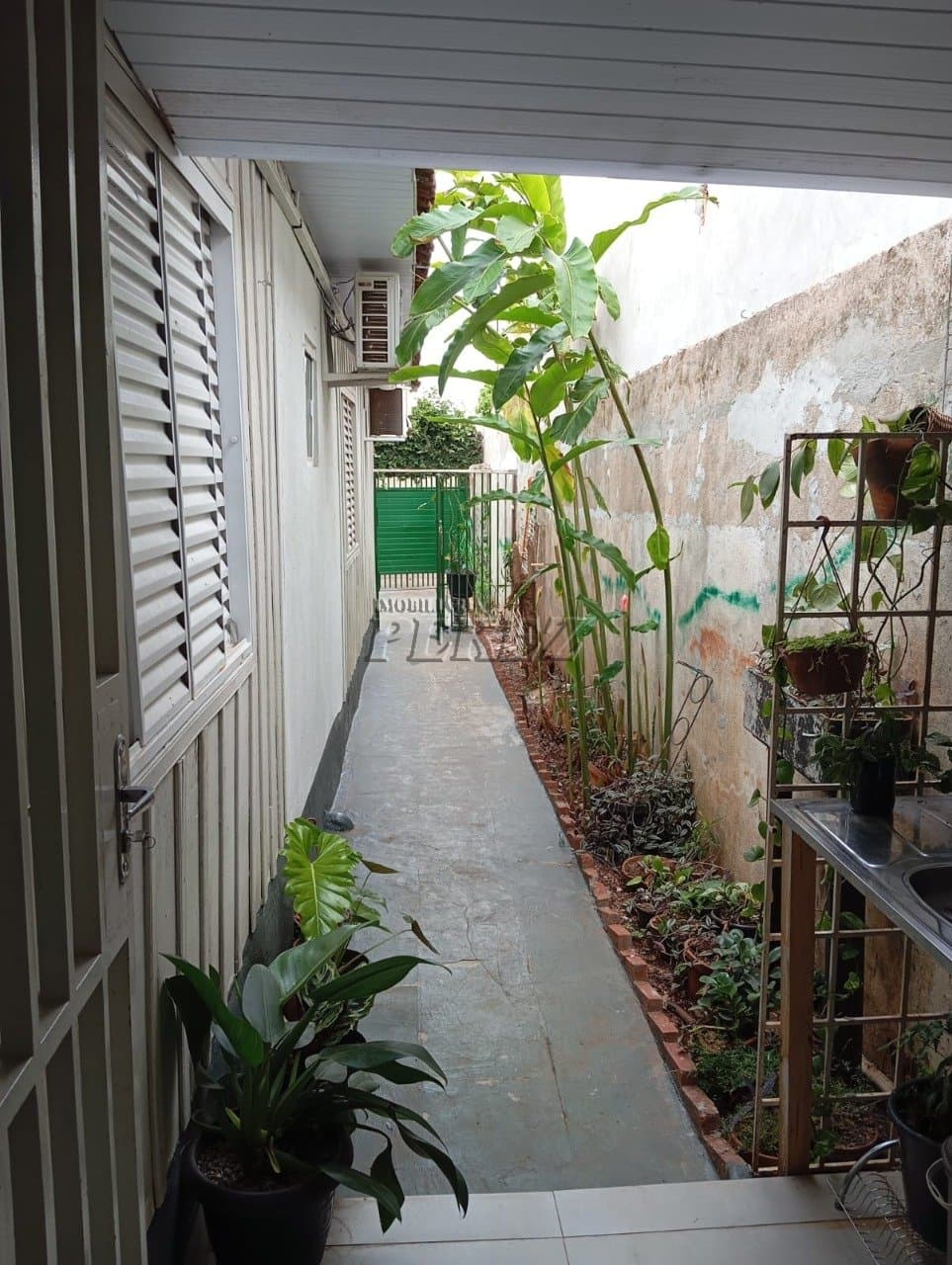 Casa à venda, ampla e versátil ? aceita chácara ou apartamento como parte de pagamento! - Foto 17