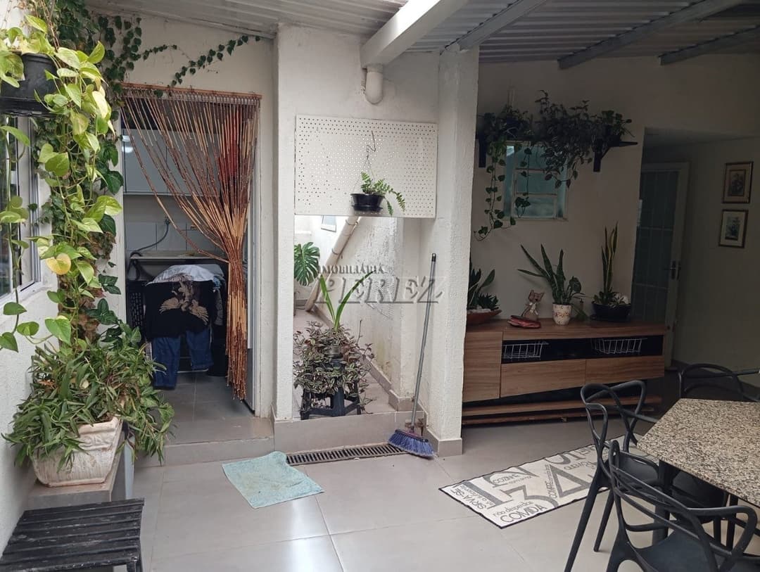 Casa à venda, ampla e versátil ? aceita chácara ou apartamento como parte de pagamento! - Foto 9