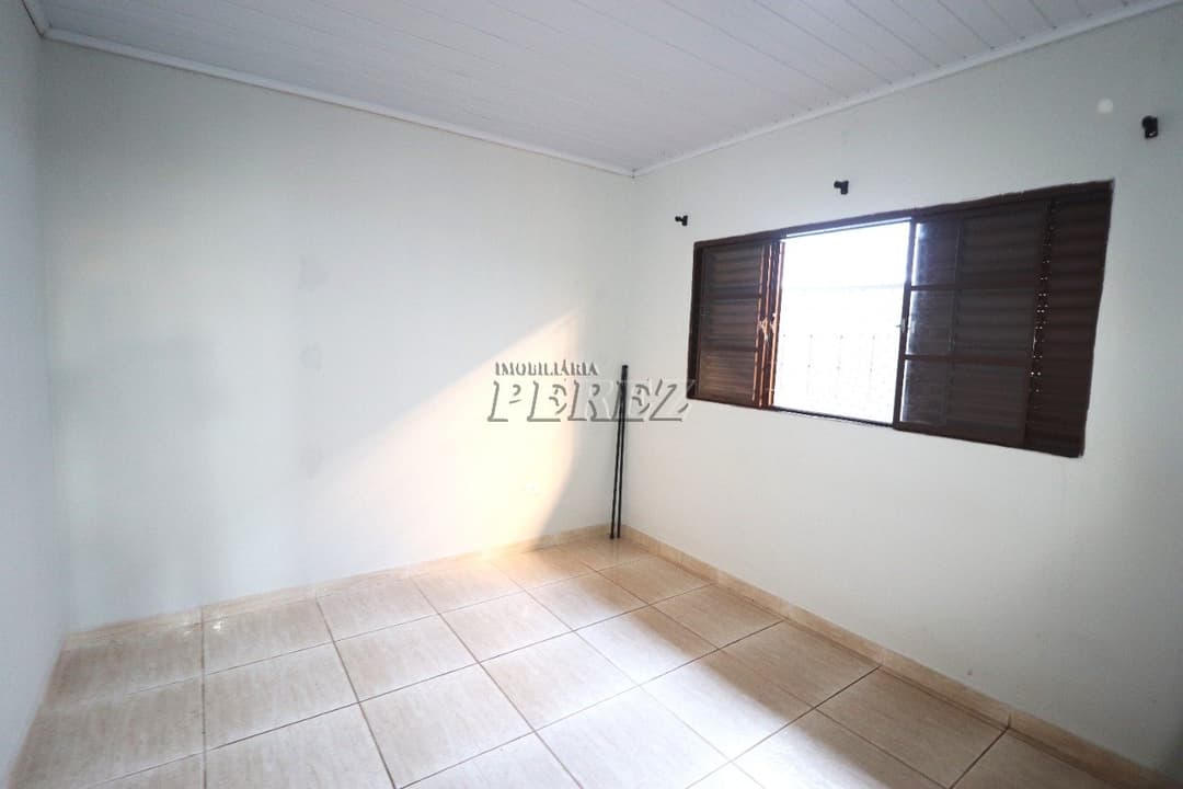 Casa à venda, aconchegante e bem localizada na Zona Oeste de Londrina - ideal para morar ou investir! - Foto 13