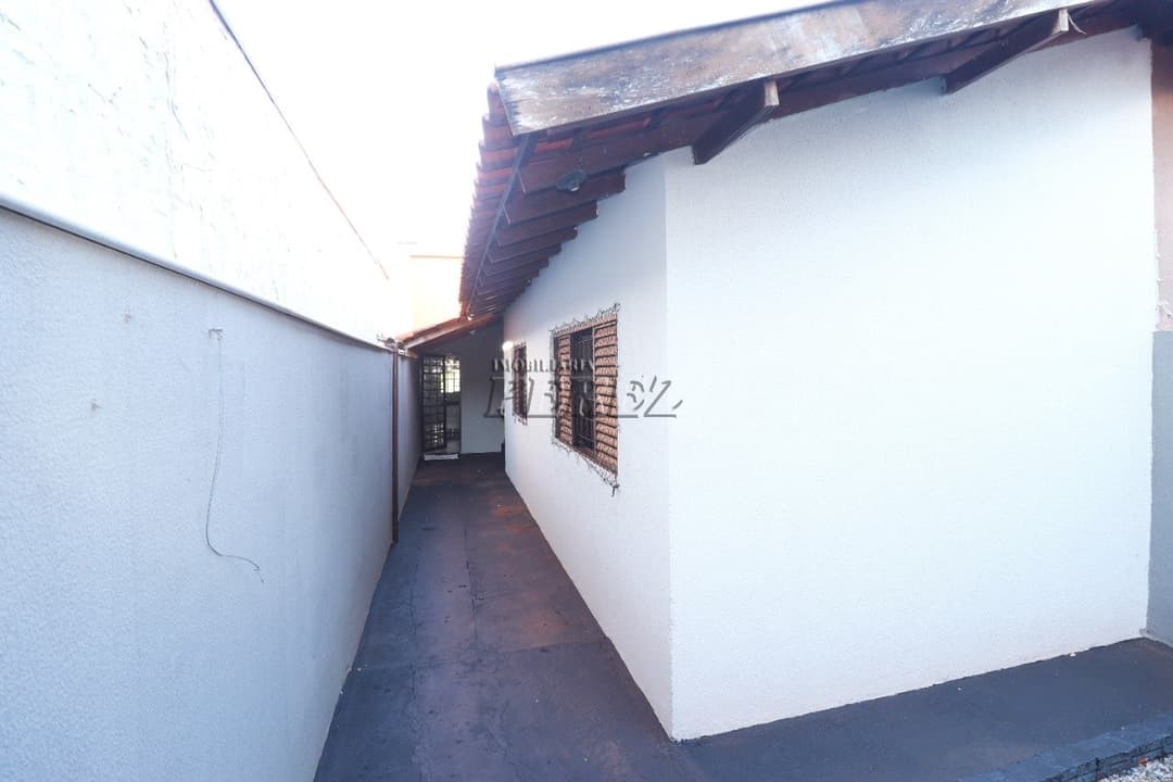 Casa à venda, aconchegante e bem localizada na Zona Oeste de Londrina - ideal para morar ou investir! - Foto 22