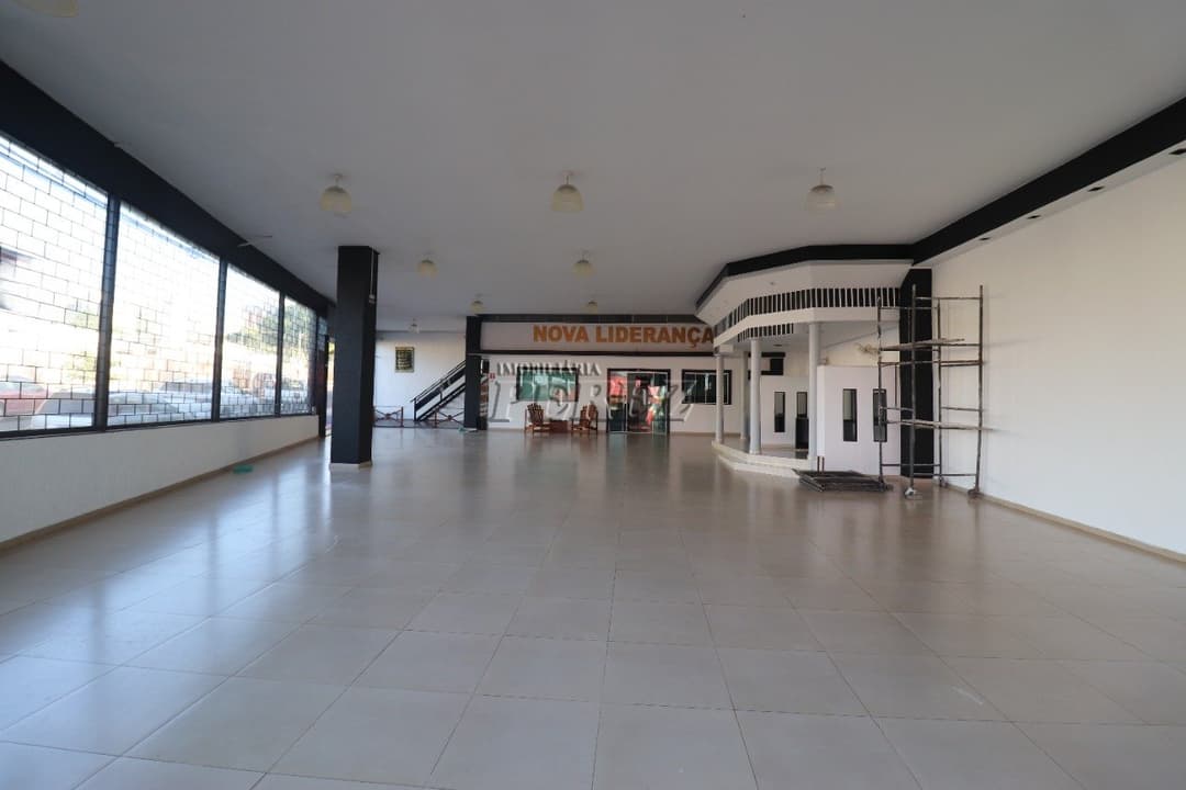 Barracão para alugar na rua Araguaia região central de Londrina - Foto 4