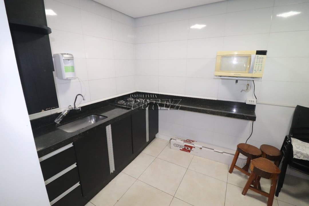 Barracão para alugar na rua Araguaia região central de Londrina - Foto 8