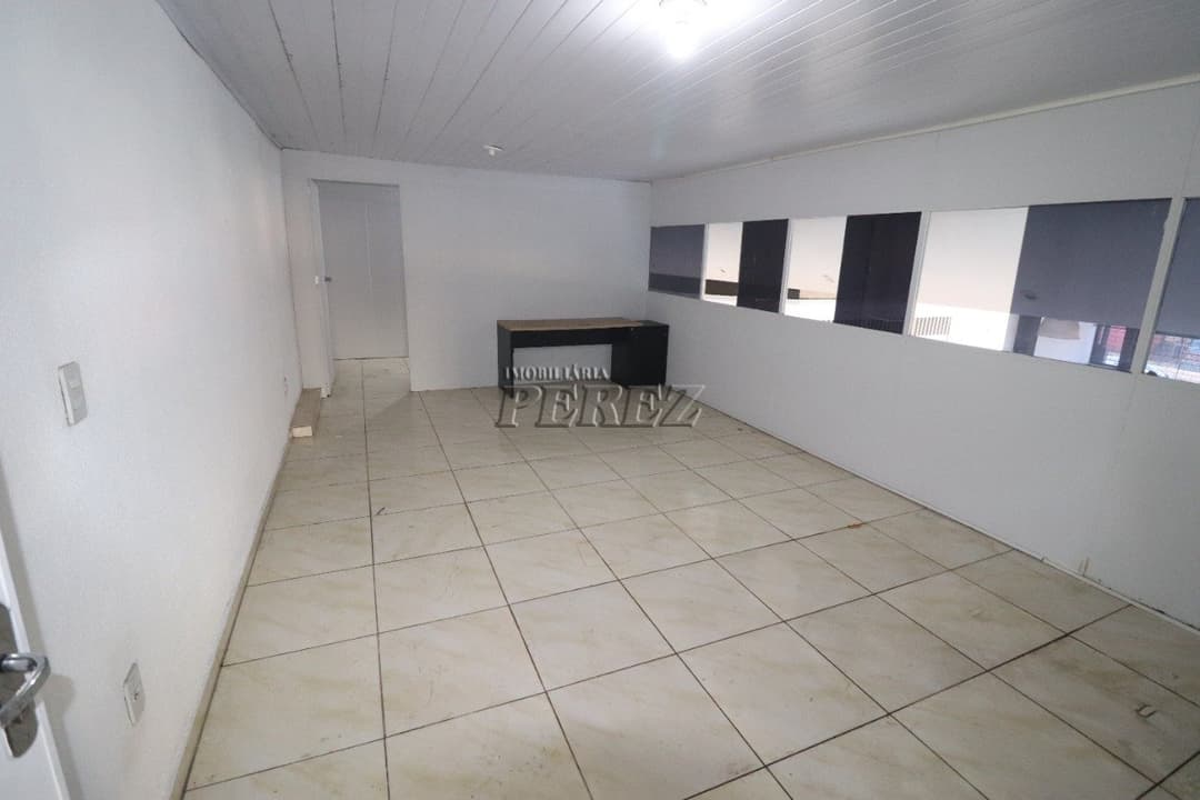 Barracão para alugar na rua Araguaia região central de Londrina - Foto 18