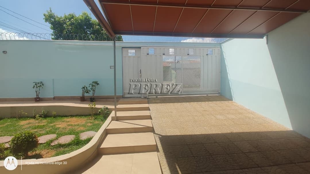 Casa completa à venda na Zona Norte de Londrina - Edícula, suíte e energia solar! - Foto 3