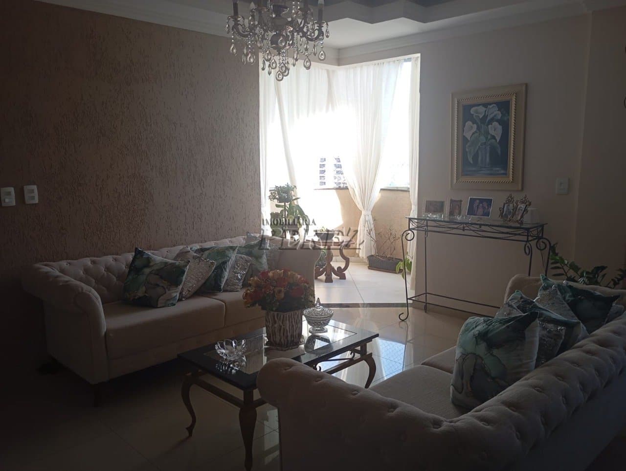 Apartamento à venda no Edifício Novo Inajá - Conforto e praticidade no Centro de Londrina! - Foto 4