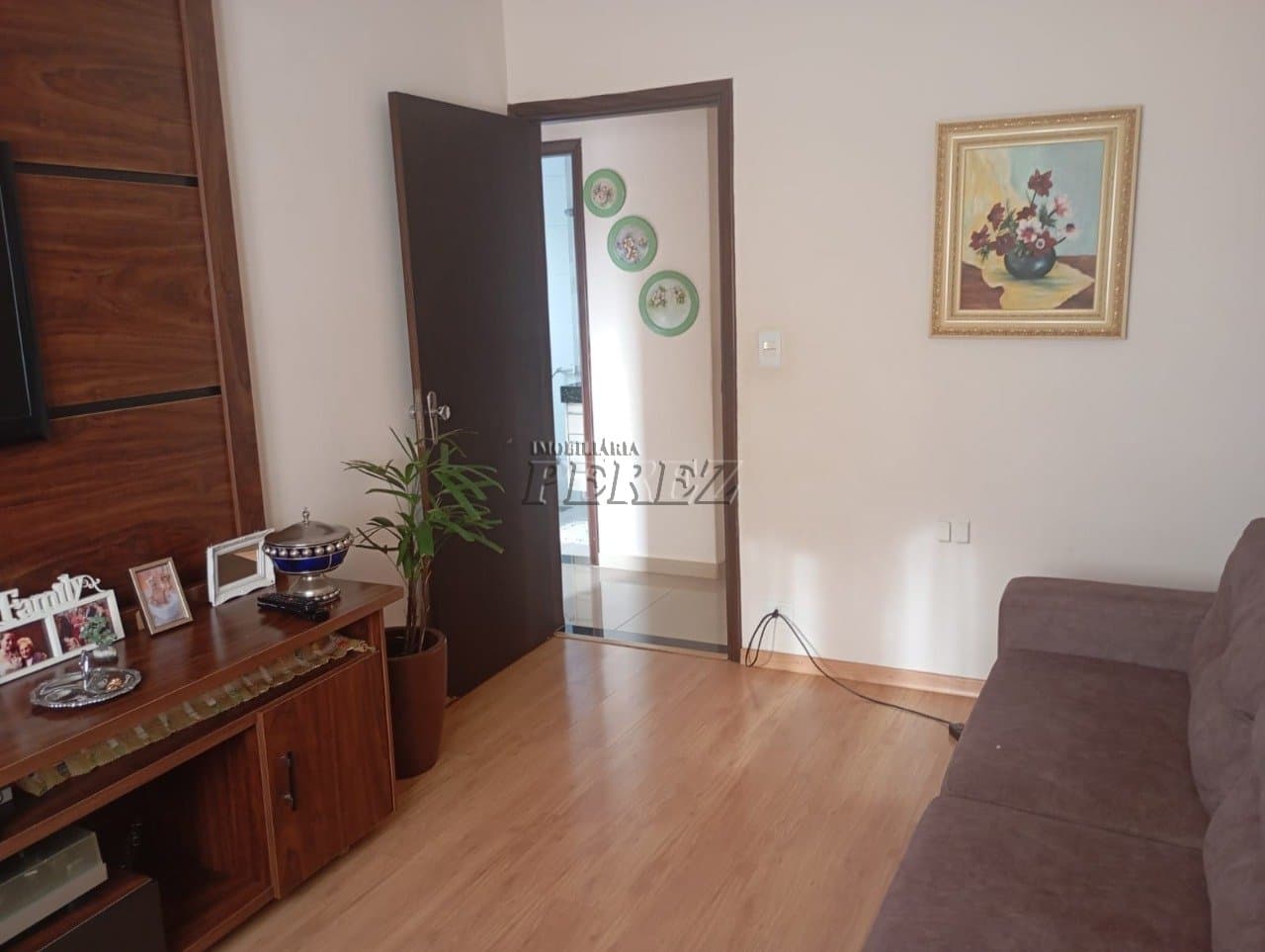 Apartamento à venda no Edifício Novo Inajá - Conforto e praticidade no Centro de Londrina! - Foto 3