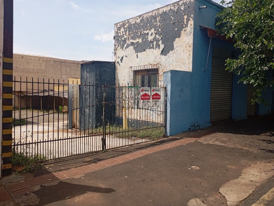Terrena para venda e locação, Centro de Londrina, com 510m2 ótimo para garagem, ou investimento de ponto comercial. - Foto 1