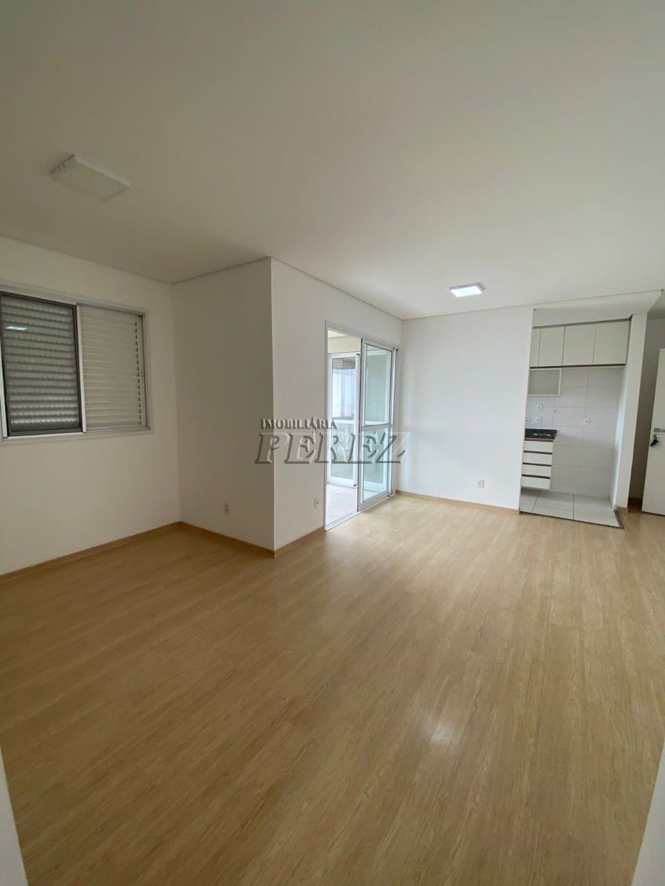 Apartamento para alugar no Spot Centro Residence, no centro de Londrina. - Foto 2