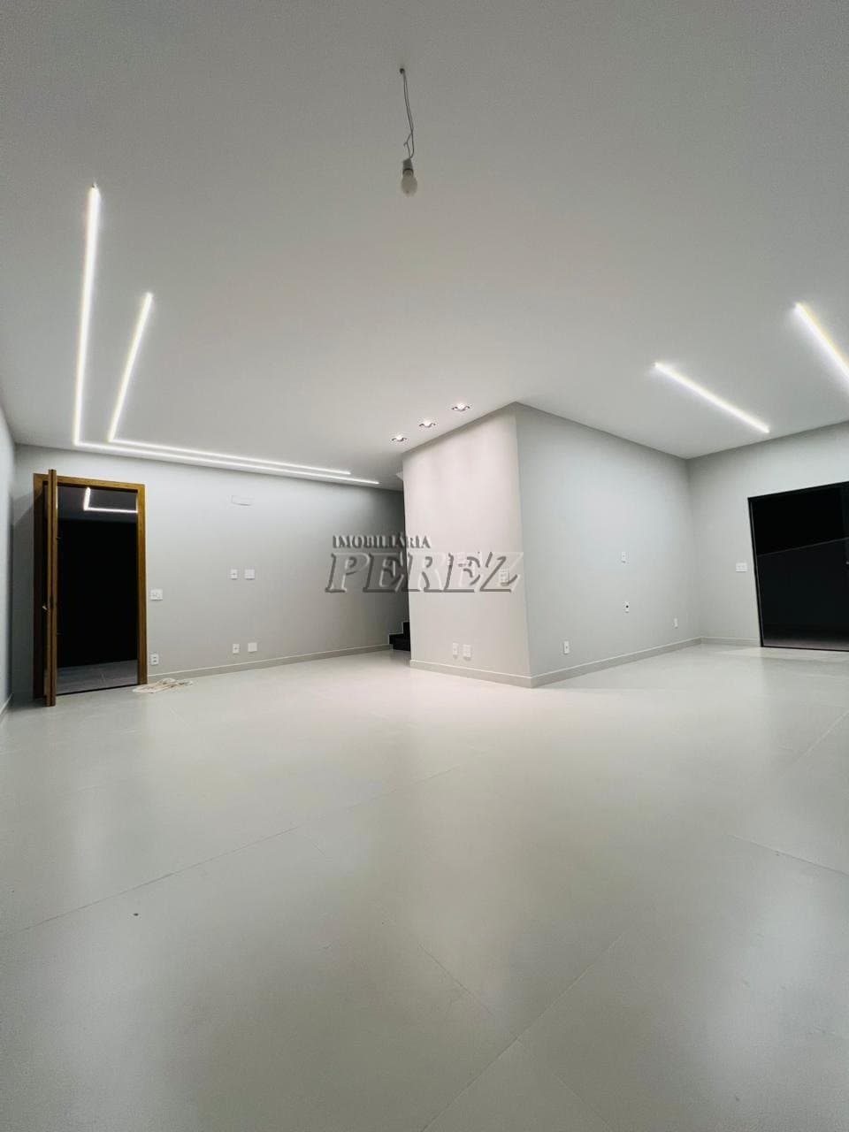 Casa à venda, moderna e sofisticada à venda no Condomínio Heimtal Park - 3 suítes e lazer integrado em Londrina! - Foto 8