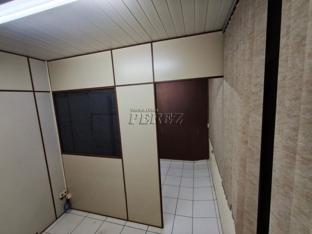 Sala Comercial Versátil no Centro de Londrina - Rua Mato Grosso, Próximo à Santa Casa - Foto 7