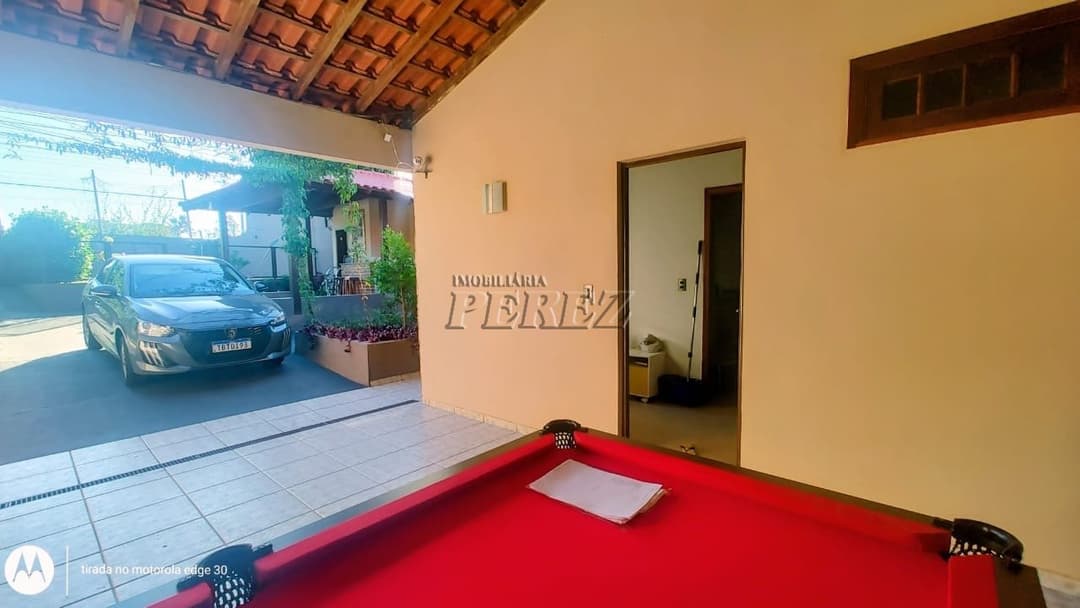 Casa à venda, com piscina e amplo terreno no Bairro Piza - conforto e lazer na Zona Sul de Londrina! - Foto 12