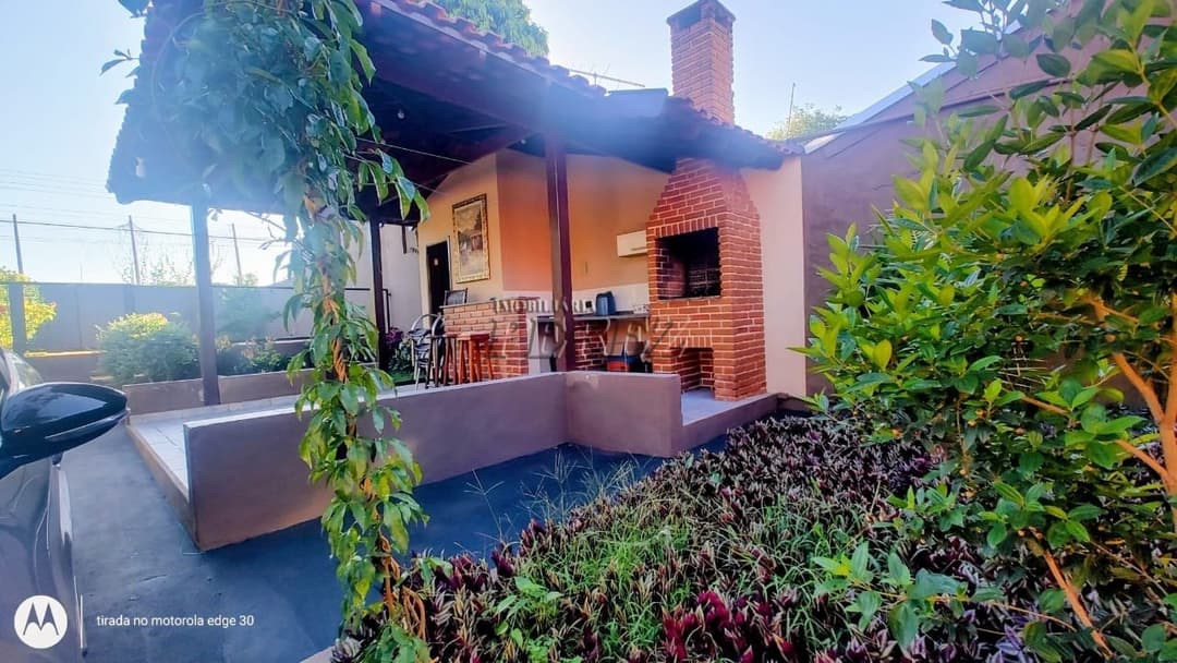 Casa à venda, com piscina e amplo terreno no Bairro Piza - conforto e lazer na Zona Sul de Londrina! - Foto 14