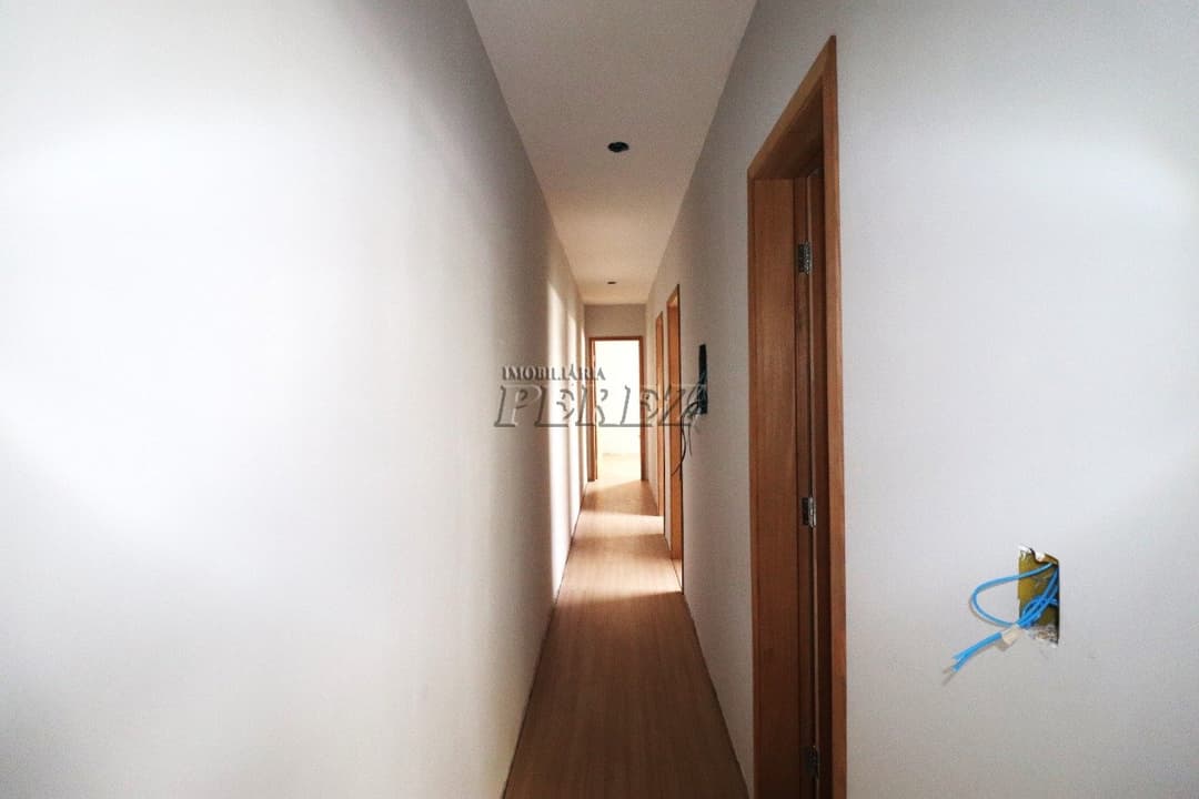 Casa Geminada à venda - conforto, praticidade e excelente aproveitamento de espaço! - Foto 4