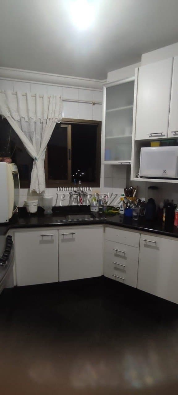 Apartamento no Antônio Paulino, de 3 quartos, 158 m² à venda no Vitória - Londrina/PR - Foto 6