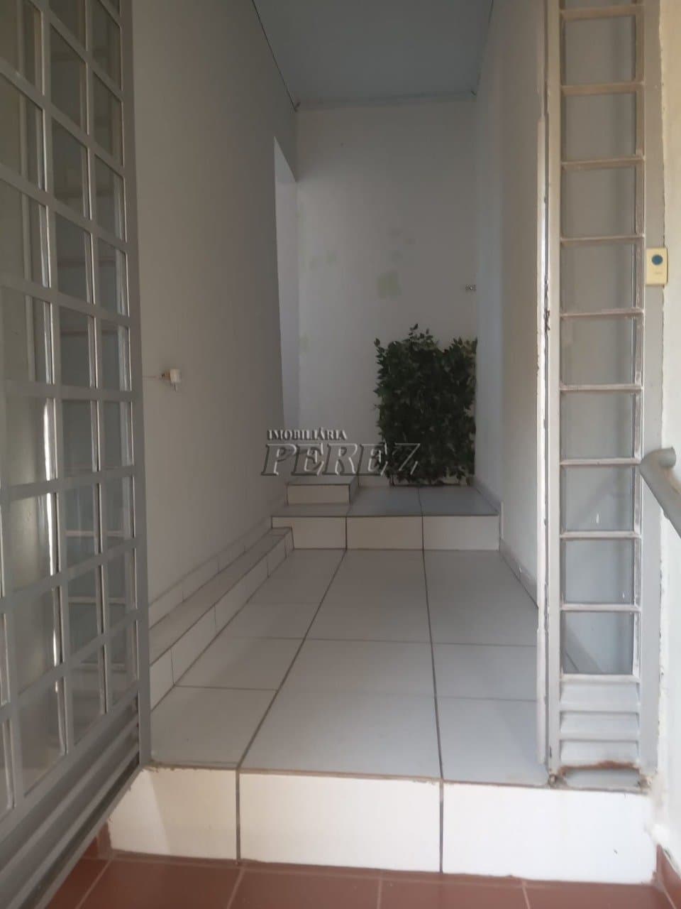 Sala comercial para alugar na região central de Londrina - Quebec - Foto 1