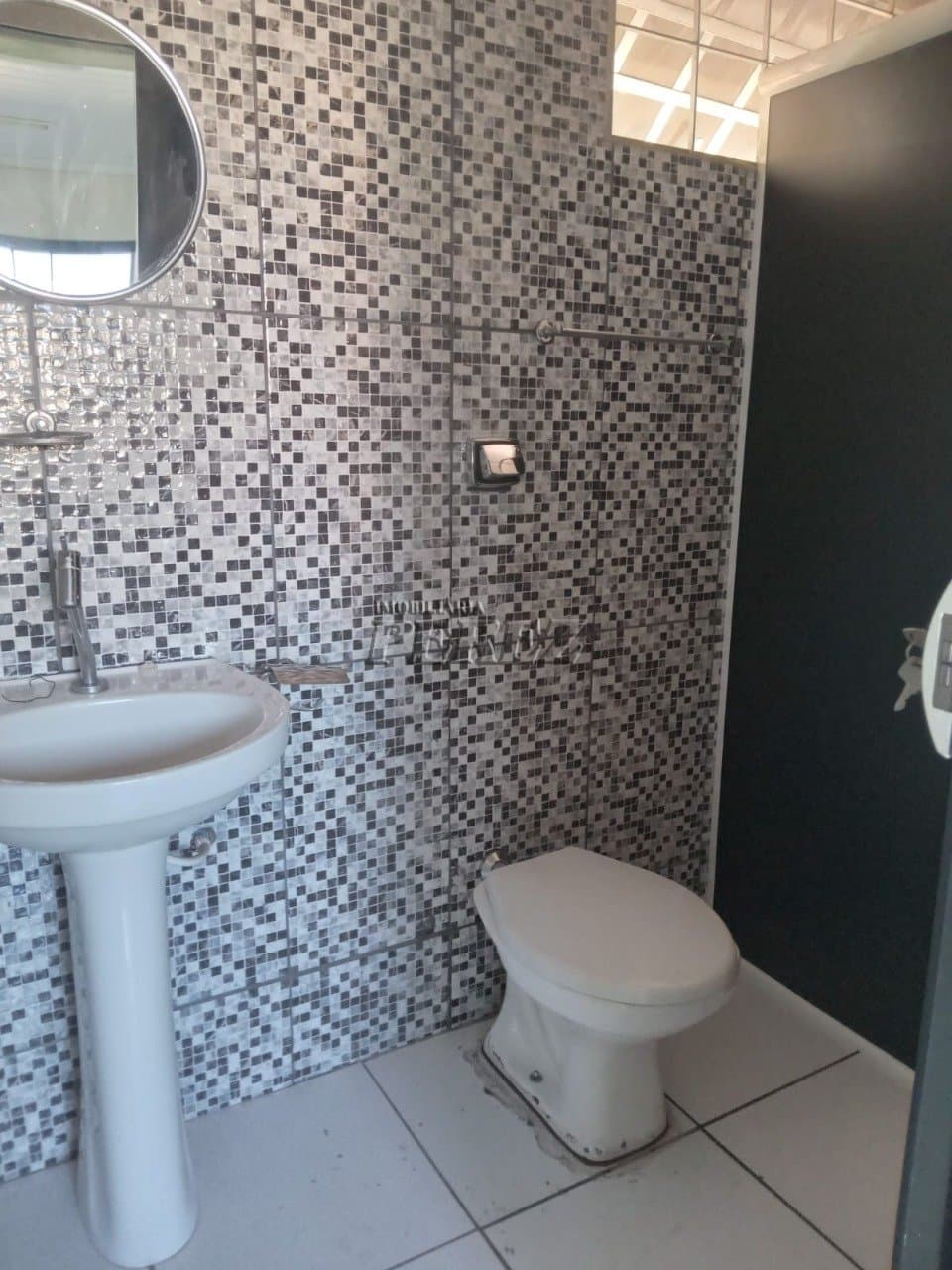 Sala comercial para alugar na região central de Londrina - Quebec - Foto 6