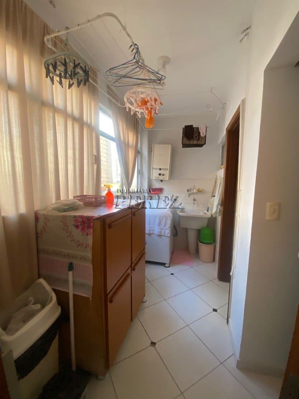 Apartamento à venda, Espaçoso na Rua Espírito Santo - Conforto e Praticidade no Centro de Londrina! - Foto 9