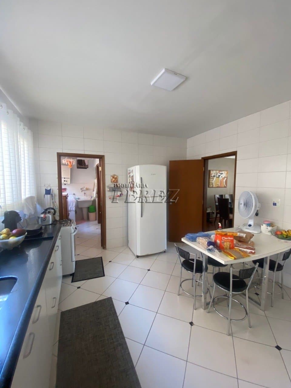 Apartamento à venda, Espaçoso na Rua Espírito Santo - Conforto e Praticidade no Centro de Londrina! - Foto 3