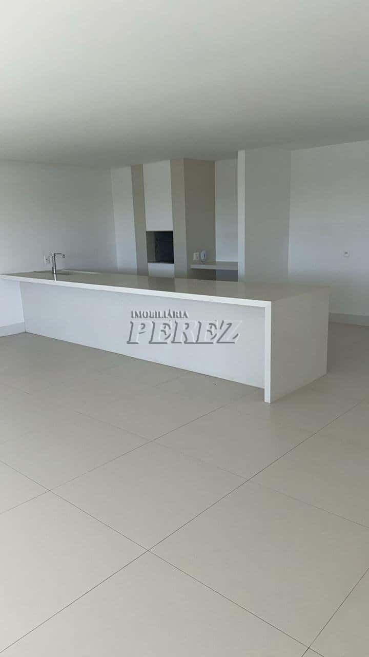 Apartamento à venda no Bela Suíça no Edifício La Torre, região sul de Londrina — foto principal