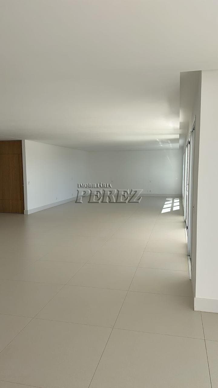 Apartamento à venda. Luxo e Conforto no Bela Suíça: Apartamento com 4 Suítes no Edifício La Torre - Foto 2