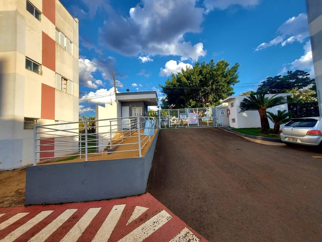 Apartamento à venda com 2 Dormitórios e Permuta por Veículo! 100% - Foto 1