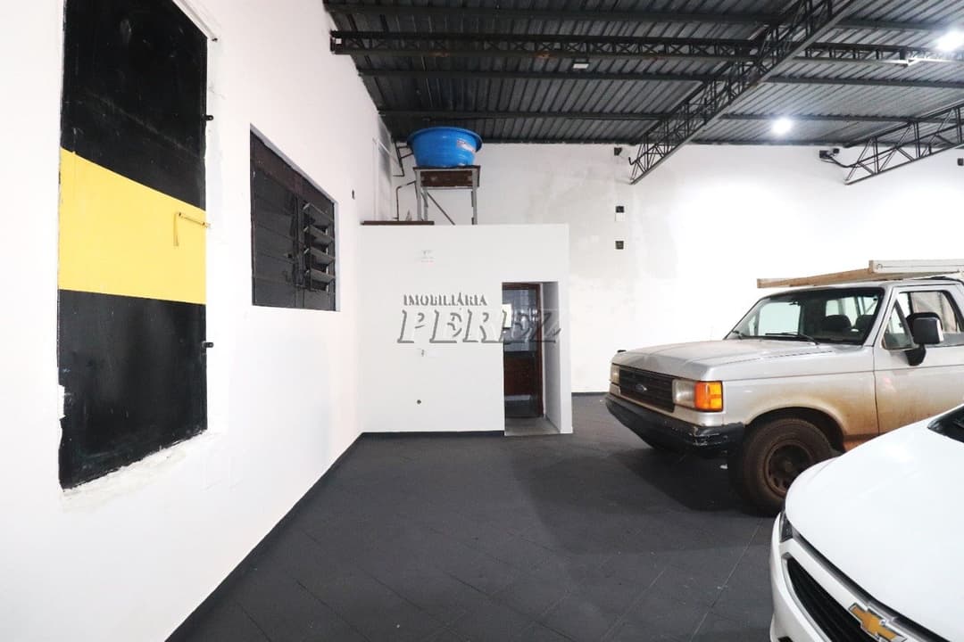 Barracão para alugar na Av Duque de Caxias no centro de Londrina - Foto 9