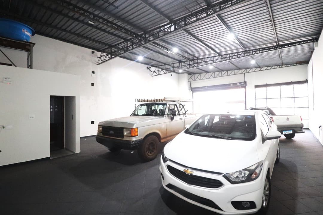 Barracão para alugar na Av Duque de Caxias no centro de Londrina - Foto 5