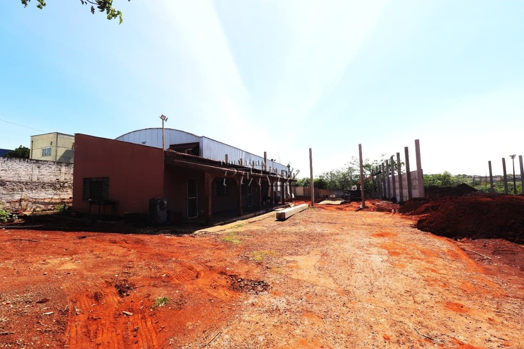 Galpão para alugar na Gleba Lindoia, Travessa Falva de Oliveira - Região leste de Londrina - Foto 2