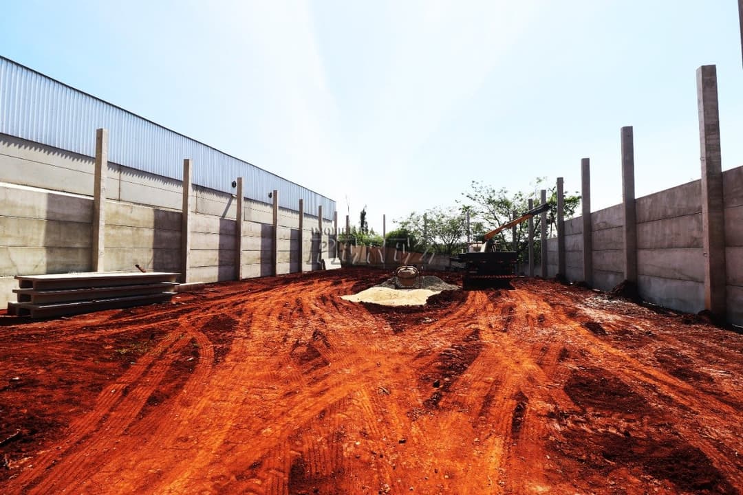 Galpão para alugar na Gleba Lindoia, Travessa Falva de Oliveira - Região leste de Londrina - Foto 1