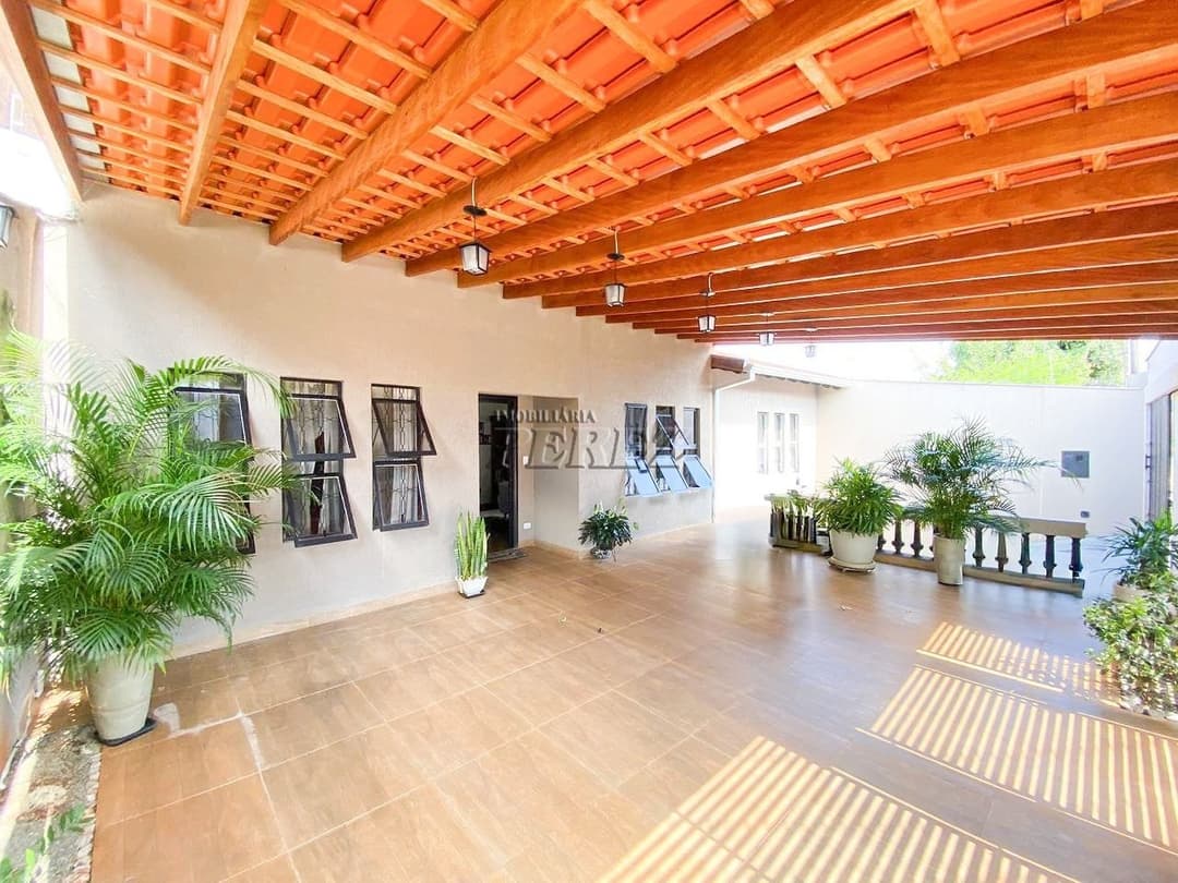 Casa para alugar no centro de Londrina - Rua Ártico - Foto 0