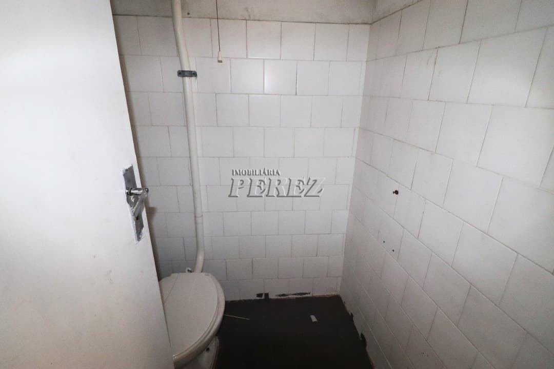 Salão comercial para alugar na Av Jorge Casoni em Londrina - Foto 7