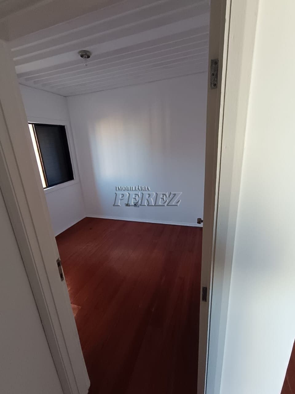 Apartamento no Centro de Londrina, Edifício Regina Izabel - Foto 22