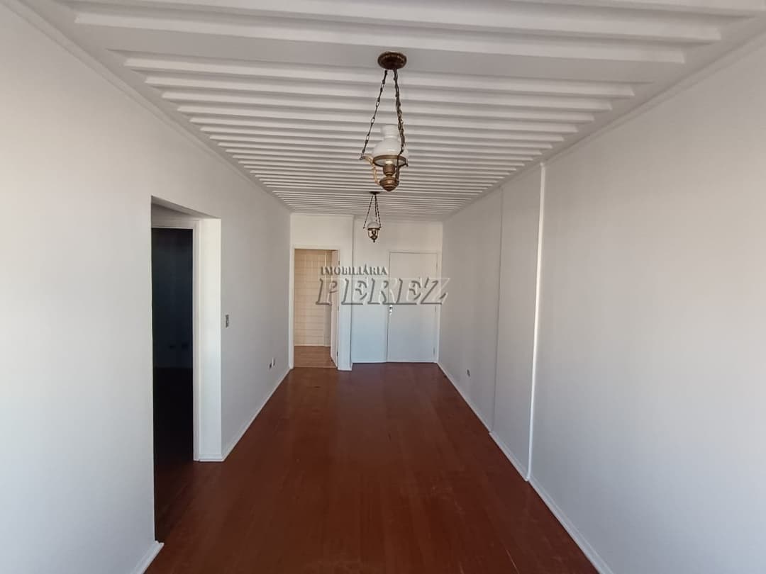 Apartamento no Centro de Londrina, Edifício Regina Izabel - Foto 3
