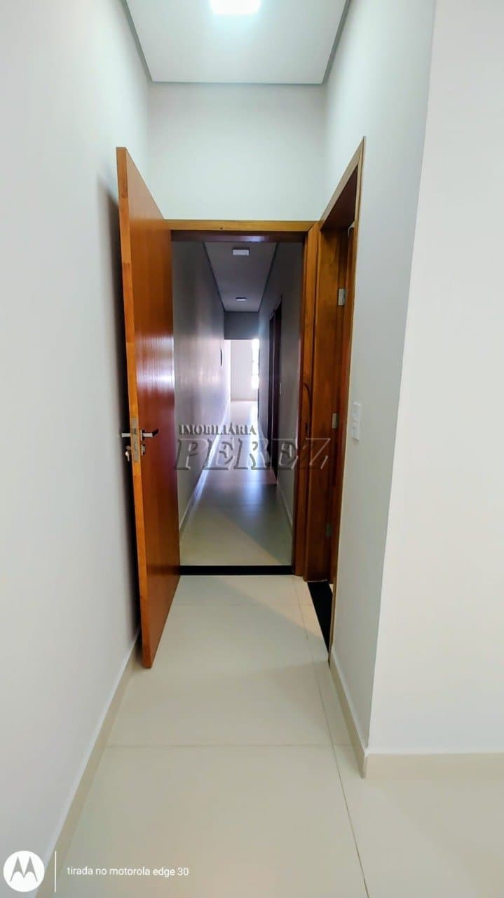 Casa geminada à venda no jardim Operária em Londrina - Foto 12